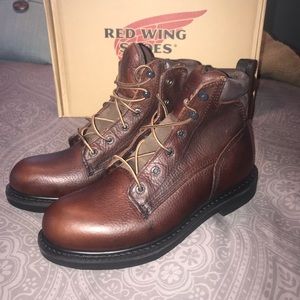 NWT Red Wing Steel Toe Boot